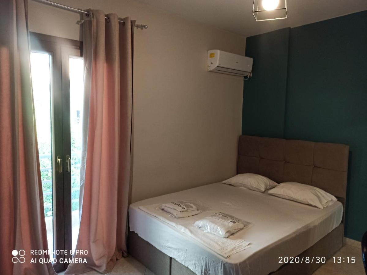 Παιδων Στουντιο 3 Atenas Exterior foto